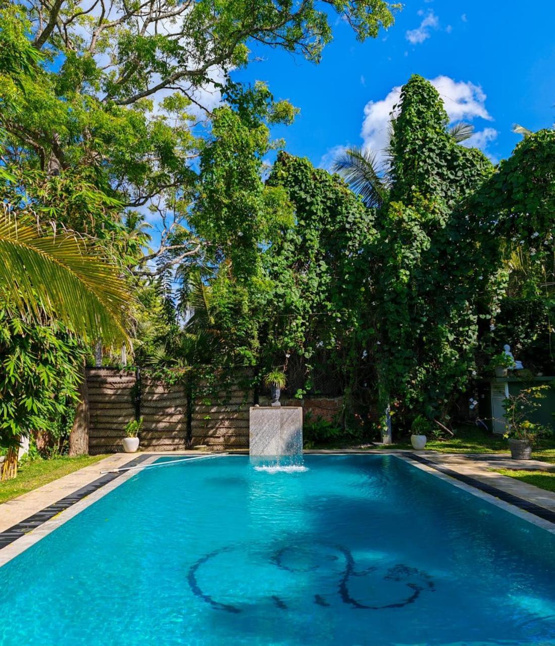 Villa Lyvie Ayurvedic Hotel Tangalle Exterior foto